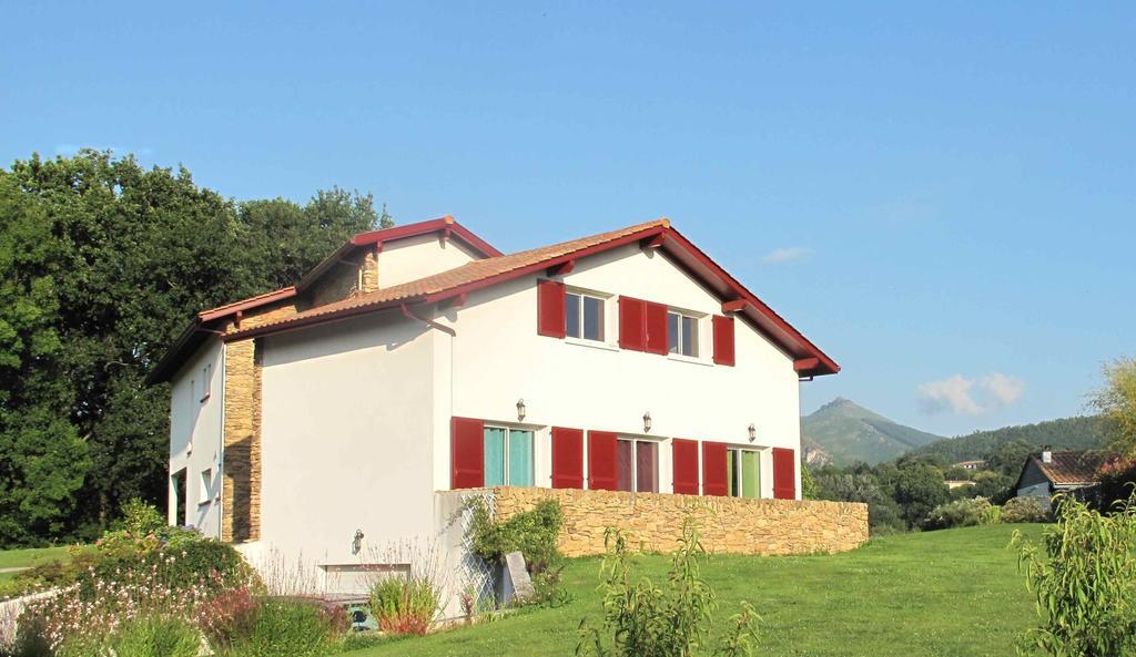 Apitoki - Chambres D'Hotes Au Pays Basque 어룬 외부 사진